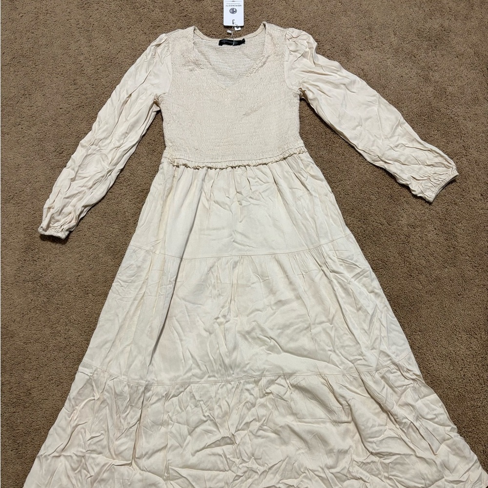 New long sleeve midi dress